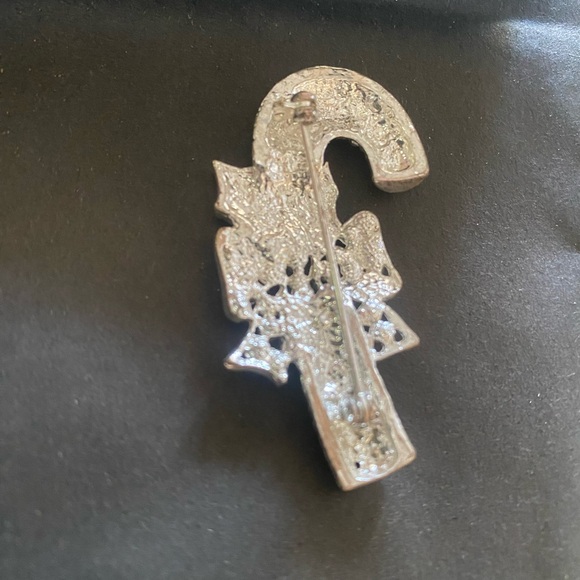 Christmas Holiday Pin - Picture 2 of 2